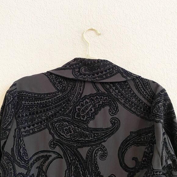 Chico's Black Paisley Neema Flocked Snap Button Long Sleeve Jacket Womans Sz 1 S - Picture 9 of 10